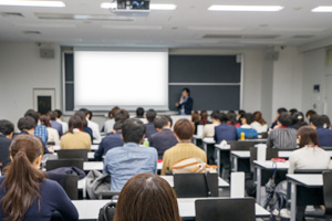 旅游<em>日語</em><em>專業課程</em><em>思</em>政工作的探索