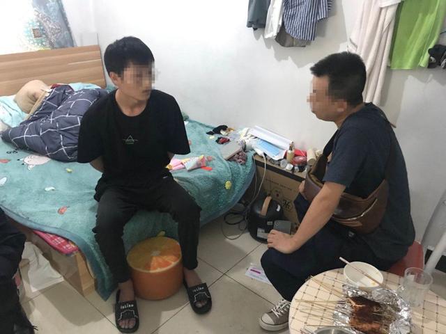 “薅羊毛”被抓！男子<em>非法</em><em>制售</em><em>軟件</em>造成電商損失400余萬(wàn)元