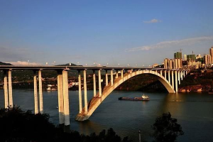 <em>世界</em><em>大</em><em>跨</em><em>徑</em><em>拱橋</em>—<em>重慶</em>萬州<em>長江大橋</em>