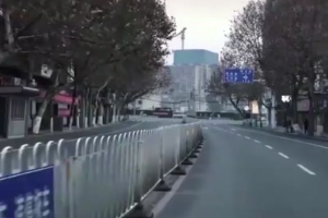 不顧數十萬的虧損，飯店老板堅持為醫(yī)護送愛心餐