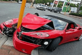 車(chē)禍現(xiàn)場(chǎng)