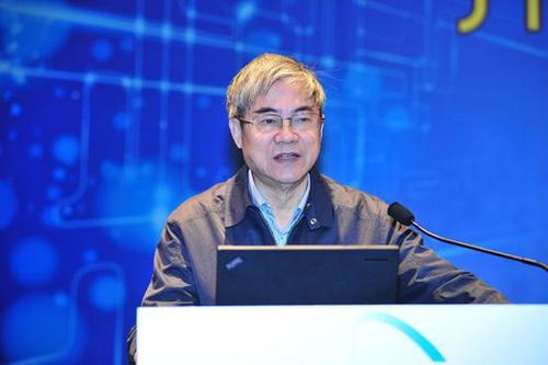 鄔賀<em>銓</em><em>院士</em>推進了中國物聯網的發展 讓我國在全球通信產業領域獲得了真正話語權