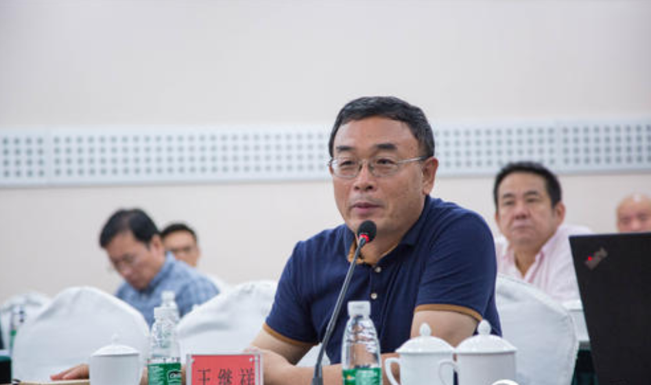 整合原有資源創(chuàng)辦華夏<em>物</em><em>聯(lián)網(wǎng)</em> <em>最早</em>推進<em>物</em><em>聯(lián)網(wǎng)</em>行業(yè)應(yīng)用<em>的</em><em>開拓</em>者<em>之一</em>：王繼祥