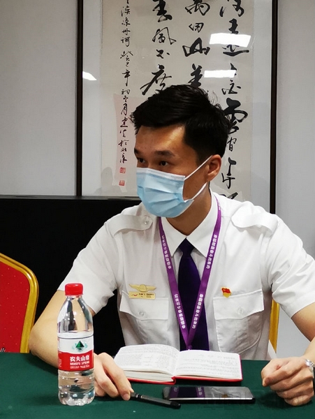 烏魯木齊航空馬俊飛：堅守崗位職責，永葆先鋒本色