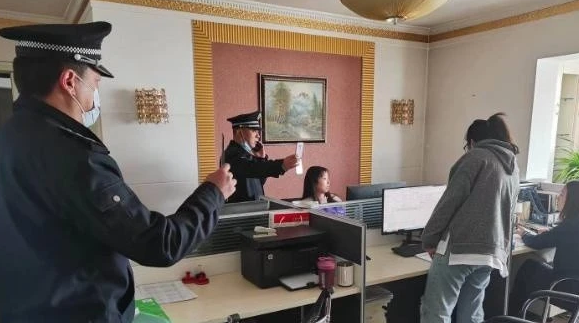 <em>蘭州市</em>文化市場綜合行政執法隊<em>查處</em>兩家涉嫌低價游<em>旅行社</em>