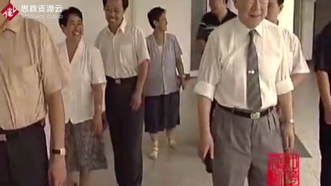 吳咸<em>中</em>參加中<em>西醫(yī)</em>結(jié)合會(huì)議，周總理接見，肯定中<em>西醫(yī)</em>結(jié)合