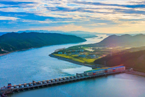 <em>水產</em><em>類專業</em>：<em>普通</em><em>生態學</em>《長江<em>的</em>生物多樣性危機與長江大保護》<em>課程</em><em>思</em><em>政</em><em>案例</em>