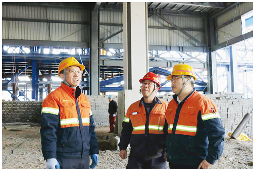 冶金工匠—“蹲”在生產一線的冶金工匠李田玉