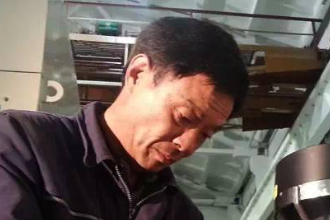 <em>深海</em>“<em>蛟龍</em>”守護者—顧秋亮