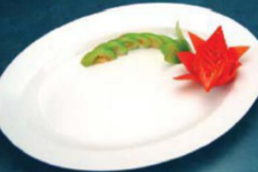 盤飾的方法—半圓造型（圖1）