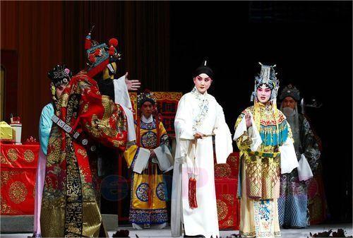 <em>京劇</em>《謝瑤環》<em>劇照</em>