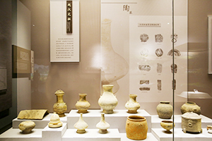 通識課：《藝術與創造力（陶藝）—以美育徳，服務社會—“藝術與創造力（陶藝）”的課程思政實踐》課程思政案例
