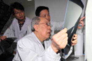 <em>中國</em><em>肝膽</em><em>外科</em><em>之父</em>——<em>吳孟超</em>