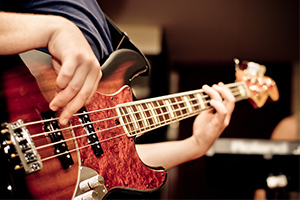 音樂<em>表演</em>、音樂學<em>專業</em>：《<em>視唱</em><em>練</em><em>耳</em>》<em>課程</em><em>思</em><em>政</em><em>案例</em>
