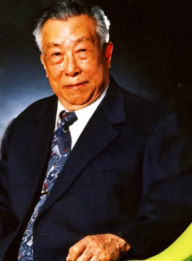 <em>中國工程院</em>院士、植物病理學(xué)專家—曾<em>士</em>邁