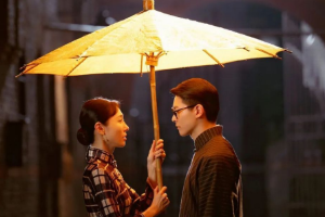 影舞融通—舞劇電影《<em>永不</em><em>消逝</em><em>的</em><em>電波</em>》